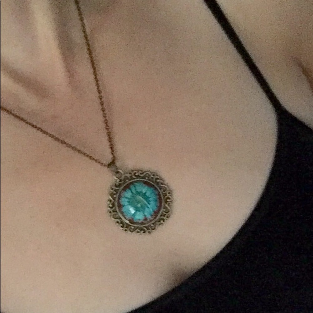 Dried Flower Pendant Necklace